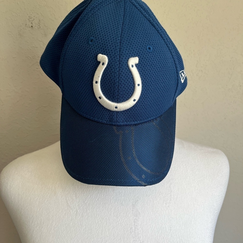 Men’s Blue Indianapolis Colts New Era Fitted Hat Size Small/Medium